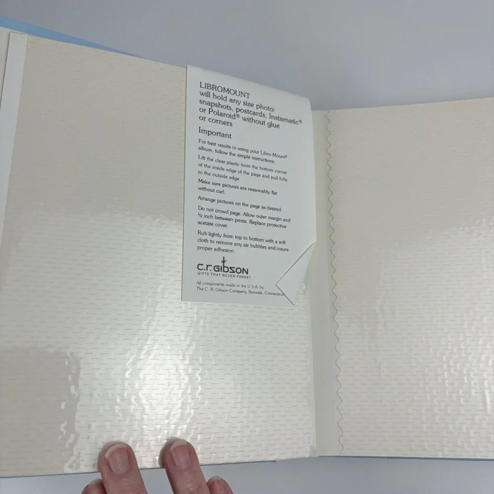 NEW Gibson Vintage Photos Of The Family‎ Bunny Blue Hardcover Photo Album 18 Pfs